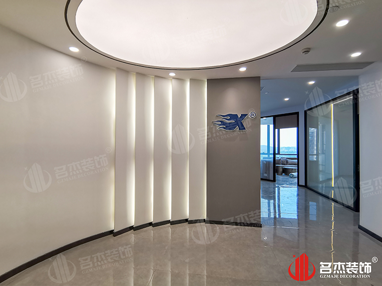 20240517164105_934 前台装修实景效果