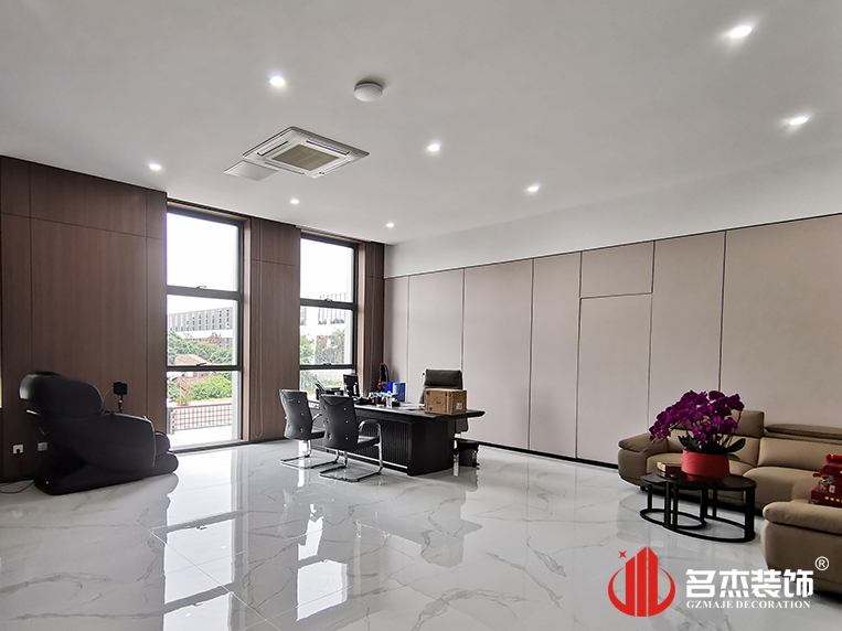 20240521142530_875 副总室装修实景效果